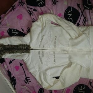 White fur areopostal